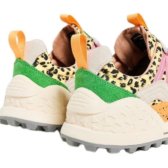 Flower Mountain Washi Sneakers NIB NWT Size 8 | Fits 8.5–9 Colorful Animal Print - Picture 4 of 9
